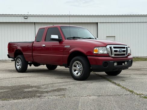 Used 2010 Ford Ranger XLT image 7