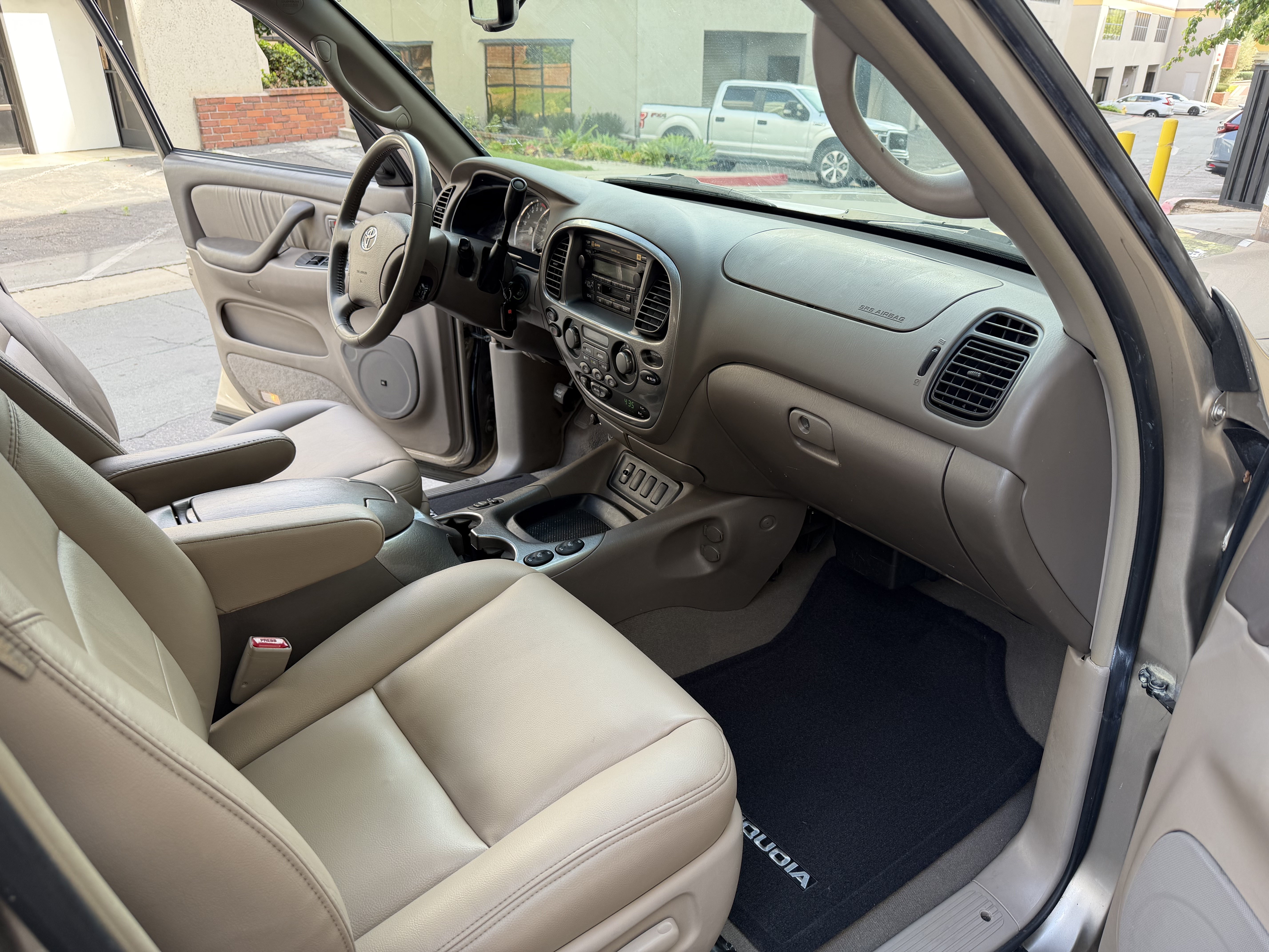 Used 2007 Toyota Sequoia Limited AWD/4WD image 26