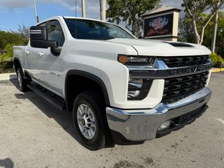 Used 2023 Chevrolet Silverado 2500 LT image 1
