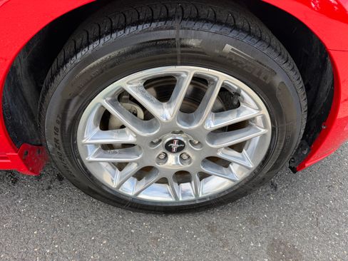 Used 2014 Ford Mustang Premium image 33