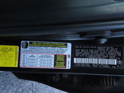 Used 2016 Toyota Corolla S Plus Sedan 4D FWD image 31