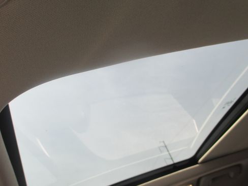 Used 2020 Ford Escape SE Sport image 4