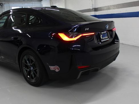 Used 2023 BMW i4 eDrive35 image 10