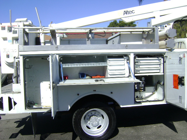 Used 2015 Ford F450 4x4 Regular Cab Super Duty image 18