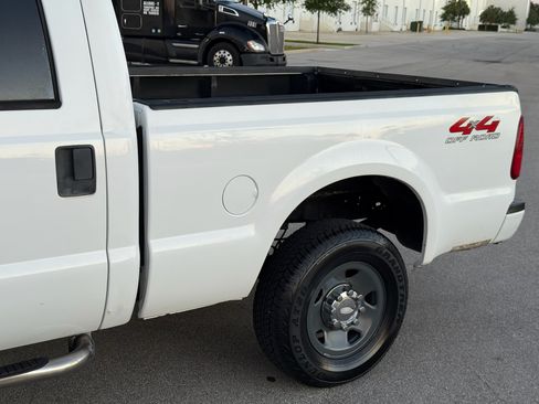 Used 2009 Ford F250 XL image 28