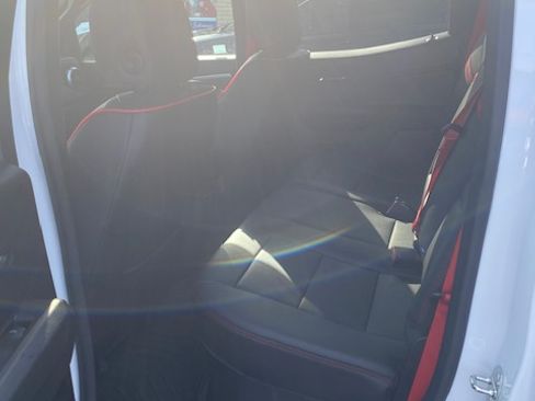 Used 2023 Chevrolet Colorado Z71 image 27