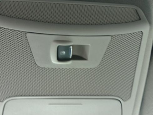 Used 2015 Ford F150 XLT image 74