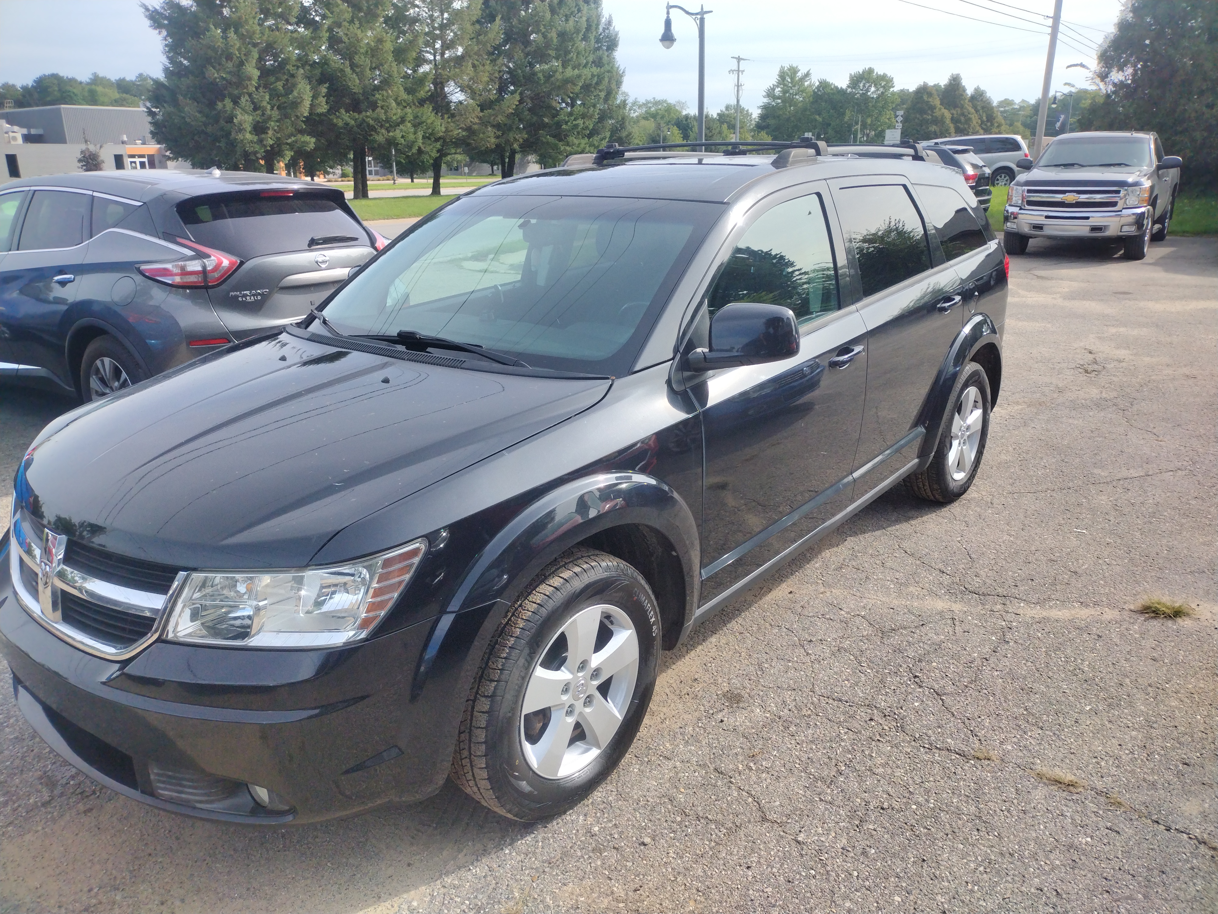 Used 2010 Dodge Journey 2WD SXT image 1
