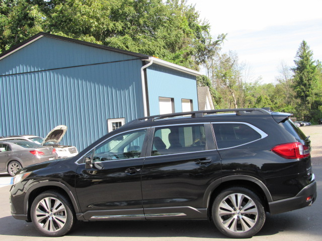 Used 2019 Subaru Ascent Limited 7-Passenger AWD/4WD image 5