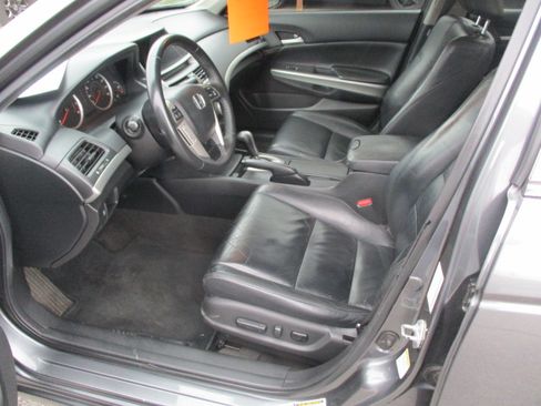 Used 2010 Honda Accord EX-L image 14