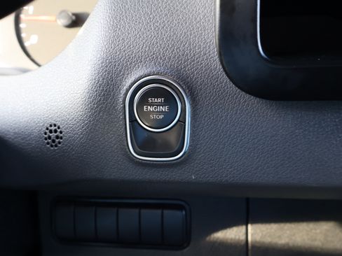 Used 2019 Mercedes-Benz Sprinter 2500 image 21