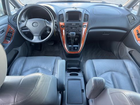 Used 2000 Lexus RX 300 image 21