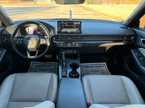 Used 2022 Honda Civic Sport Touring image 18