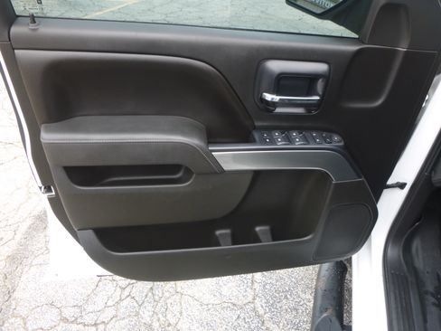 Used 2014 Chevrolet Silverado 1500 2WD Crew Cab LT image 14