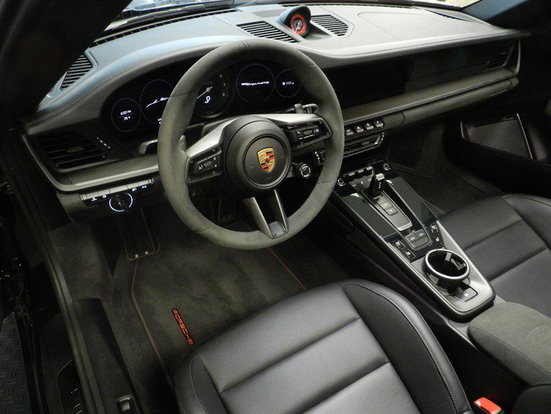 Used 2024 Porsche 911 Targa 4 GTS AWD/4WD image 23