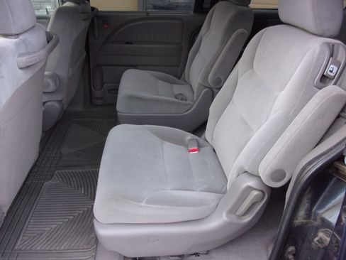 Used 2009 Honda Odyssey LX image 9