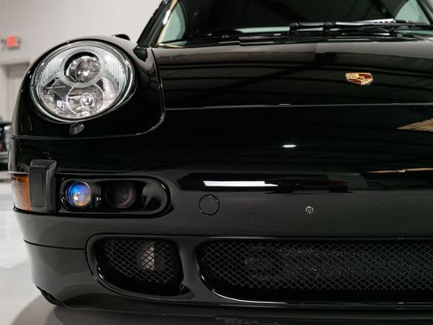Used 1997 Porsche 911 Carrera S Coupe RWD image 37