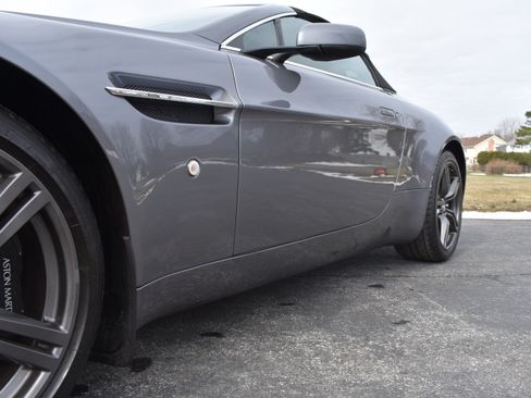 Used 2009 Aston Martin V8 Vantage image 30