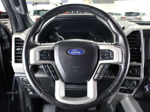 Used 2020 Ford F150 Lariat image 7