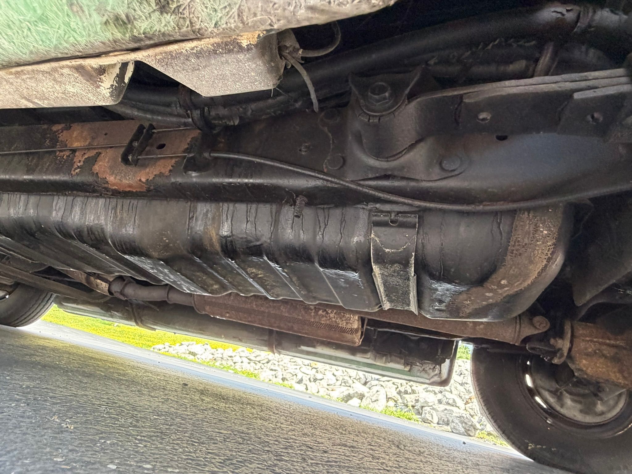 Used 1994 Ford E-150 and Econoline 150 Custom RWD image 25