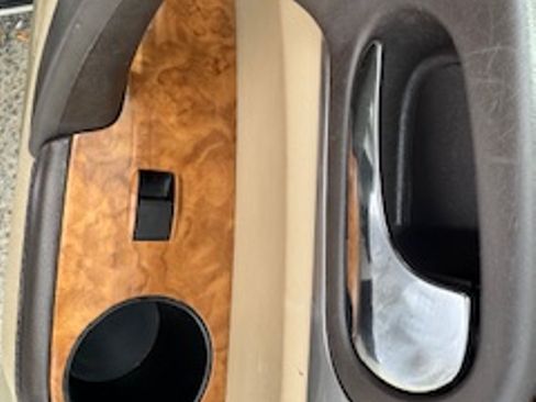 Used 2012 Buick Enclave Premium image 16