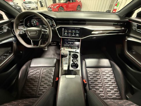 Used 2021 Audi RS 6 AWD/4WD image 23