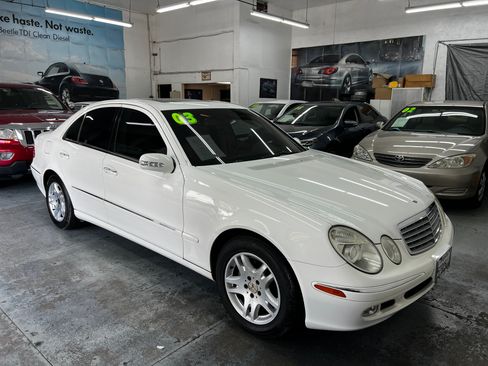Used 2003 Mercedes-Benz E 320 image 2