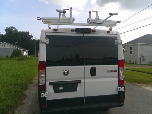 Used 2025 RAM ProMaster 2500 136 FWD image 8