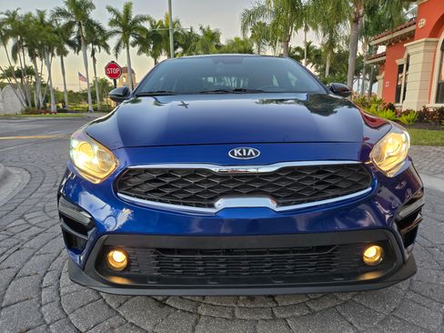 Used 2021 Kia Forte GT-Line image 11