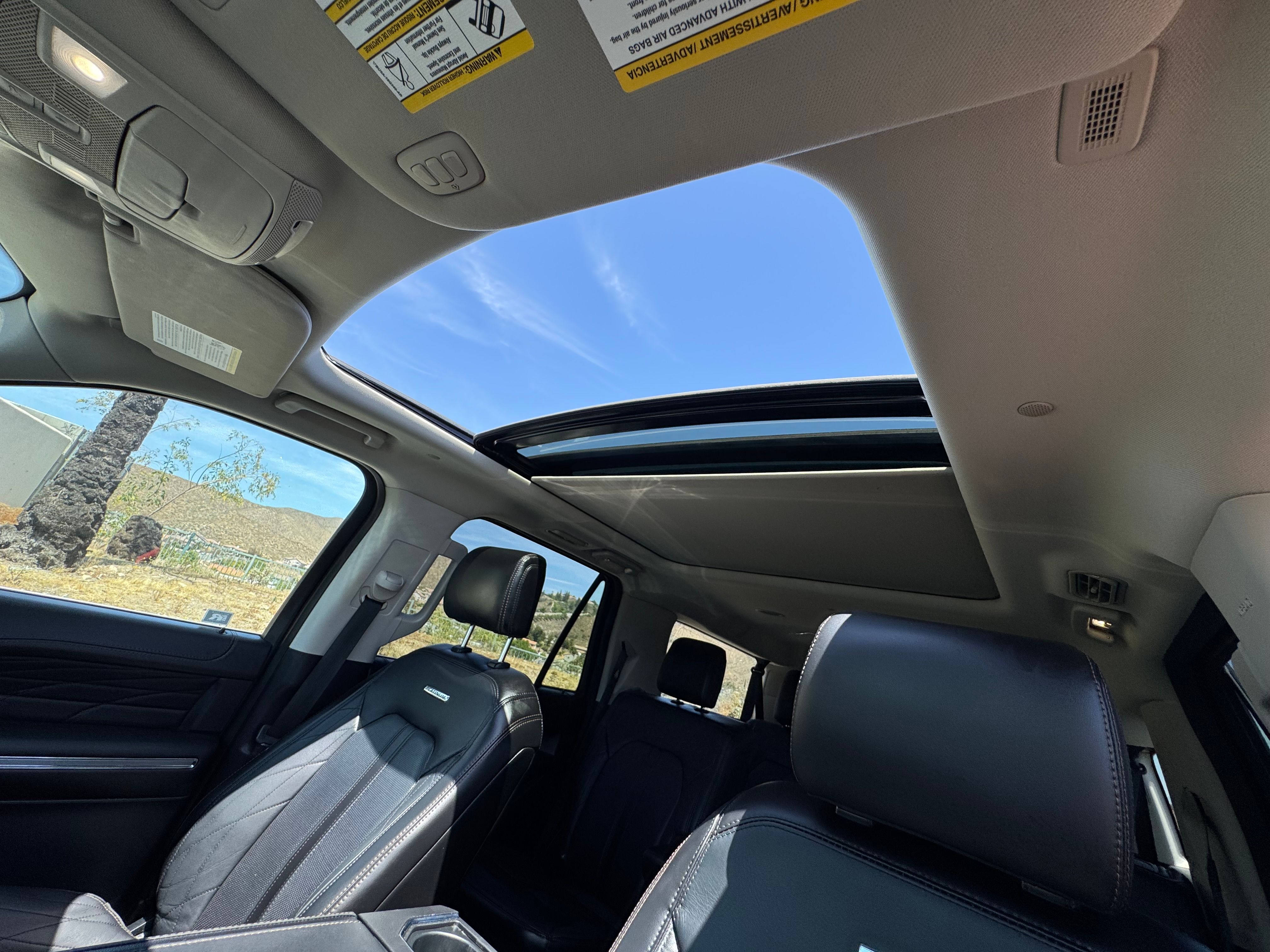 Used 2020 Ford Expedition Max 4WD Platinum image 32