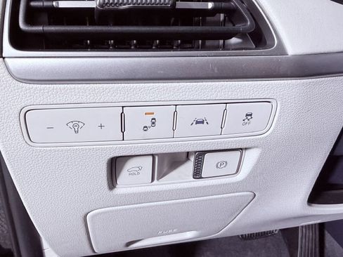 Used 2022 Hyundai Palisade SEL Premium image 12