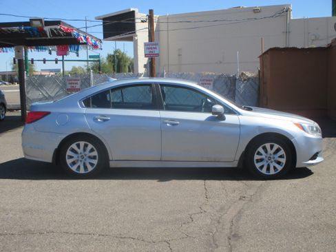 Used 2017 Subaru Legacy 2.5i Premium image 1