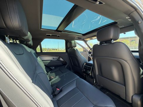 Used 2024 Land Rover Range Rover Sport Dynamic SE image 37