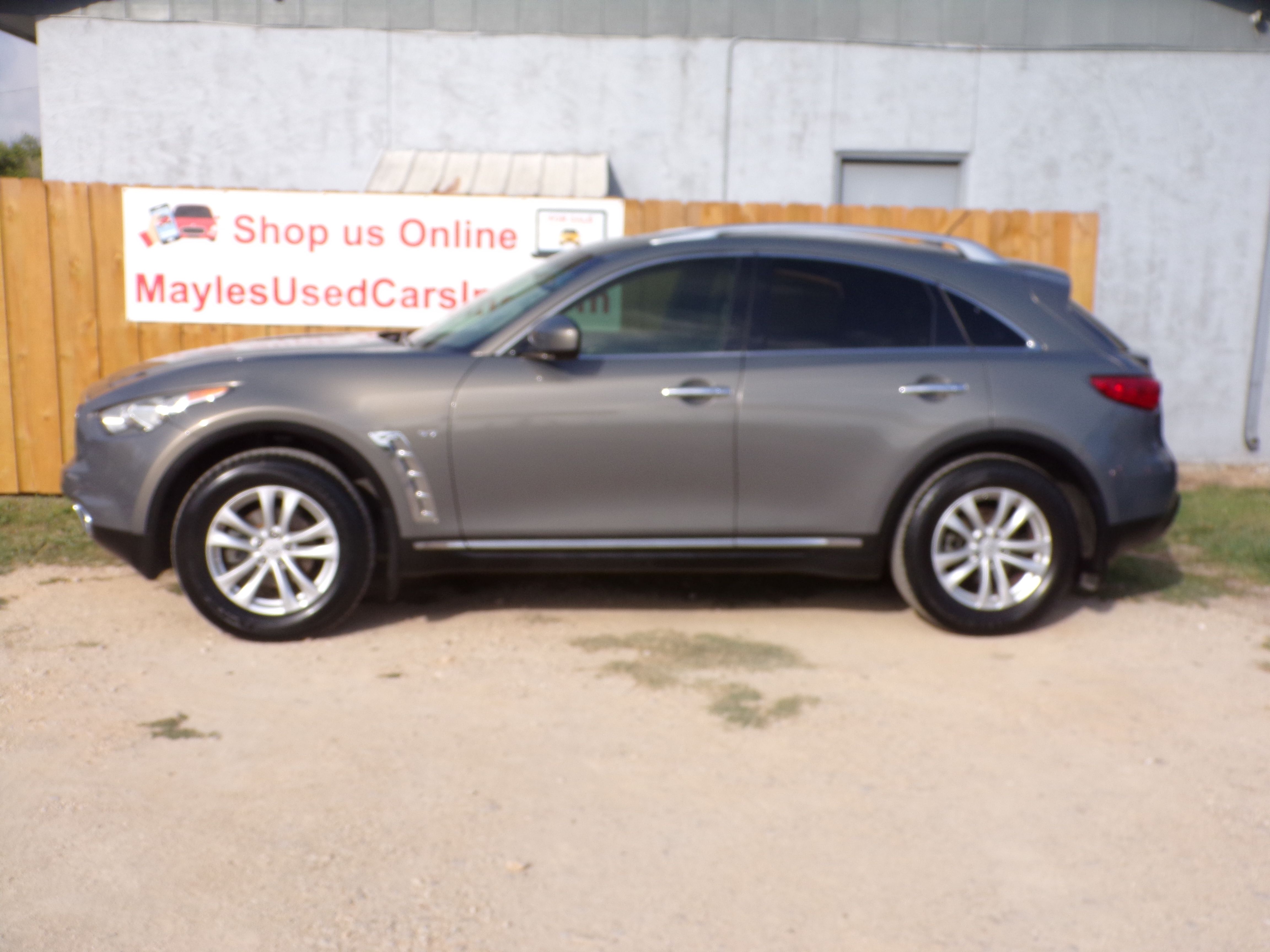 Used 2014 INFINITI QX70 AWD/4WD image 2