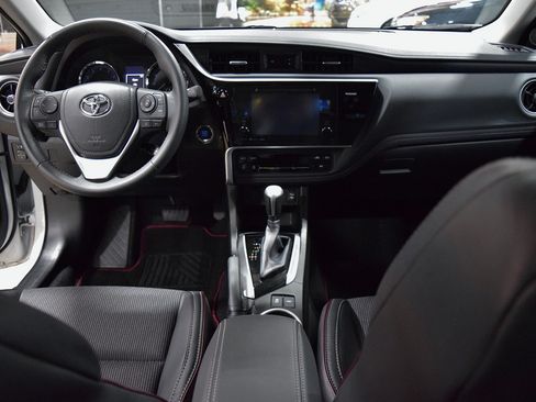 Used 2017 Toyota Corolla SE 50th Anniversary image 22