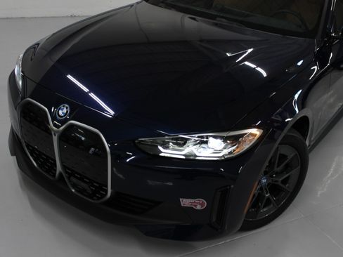 Used 2023 BMW i4 eDrive35 image 4