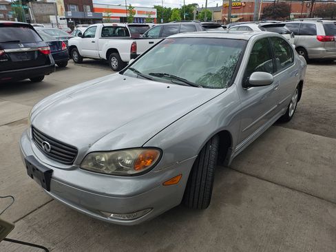 Used 2002 INFINITI I35 image 2