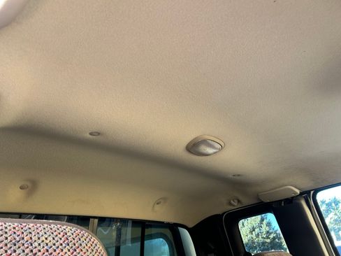 Used 1999 Dodge Ram 2500 Truck SLT image 21