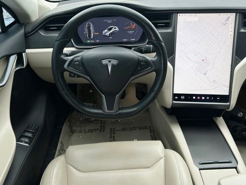 Used 2018 Tesla Model S 75D image 22