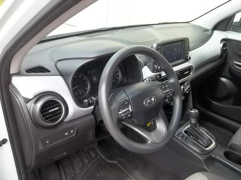 Used 2021 Hyundai Kona AWD SE image 21