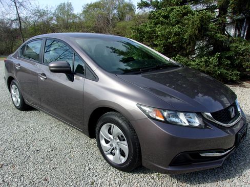 Used 2015 Honda Civic LX image 2