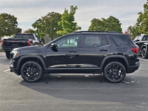 New 2026 GMC Terrain Elevation w/ Black Edition image 5