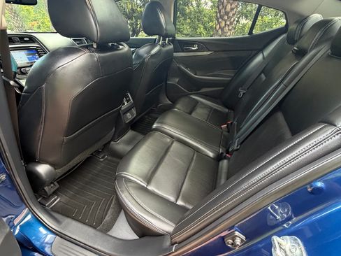 Used 2018 Nissan Maxima SL FWD image 5
