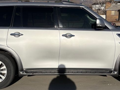Used 2017 Nissan Armada SV image 8