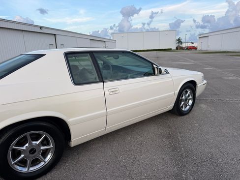 Used 2002 Cadillac Eldorado Collector's Edition FWD image 40