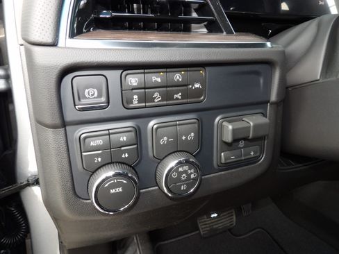 New 2026 Chevrolet Tahoe Premier image 21