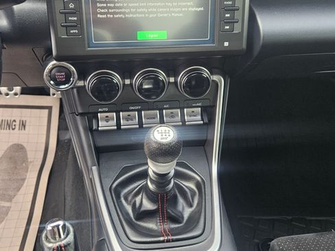 Used 2022 Subaru BRZ Limited image 12