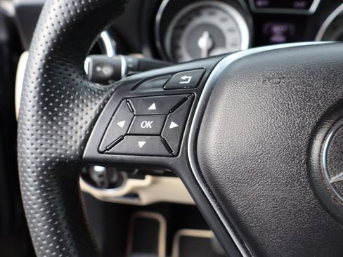 Used 2014 Mercedes-Benz CLA 250 image 22