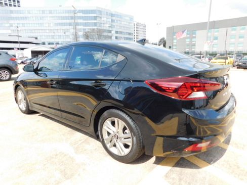 Used 2019 Hyundai Elantra SEL image 5
