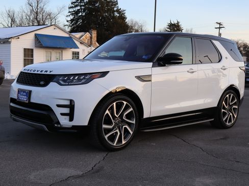 Used 2018 Land Rover Discovery HSE Luxury image 4